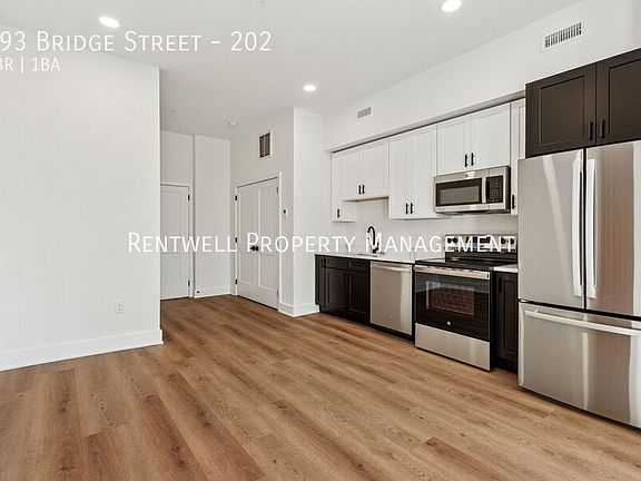 2nd image of 193 Bridge St #202