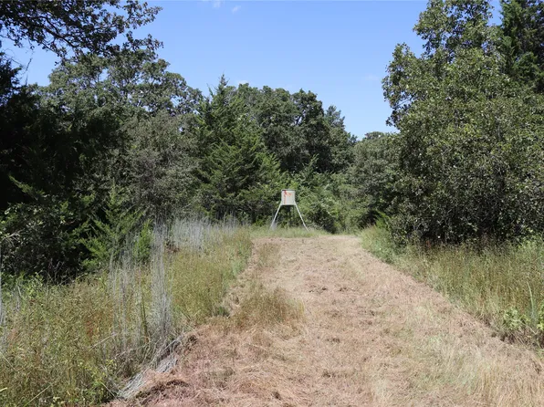 Fm 1749, Sunset, TX 76270