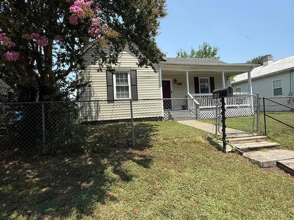 2213 Russell Ave SW, Roanoke, VA 24015