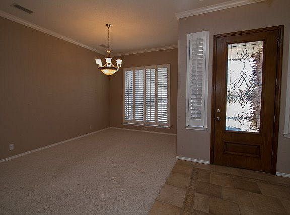 5th image of 1905 Gladewood Dr