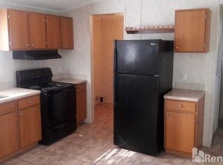 195 Hillcrest Ave, Fayetteville, GA 30214
