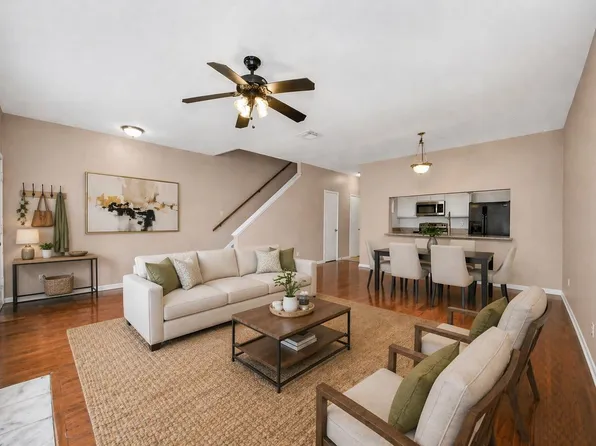 3218 Holly Hall St #3218, Houston, TX 77054