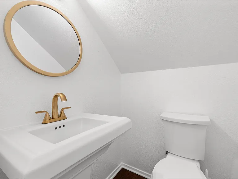 7602 Banpass Ln — Photo 25