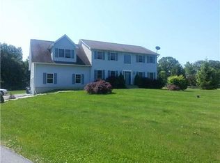 176 Long Ln, Bloomingburg, NY 12721
