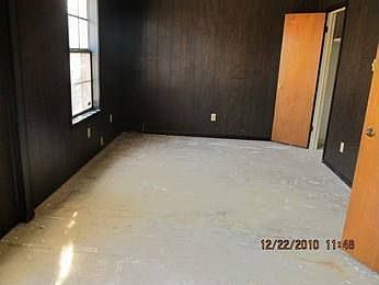 2nd image of 8067 Ashbrook Dr