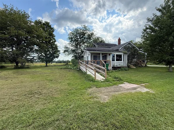21148 Beaver Center Rd, Conneautville, PA 16406