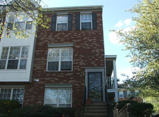 200 Sapphire Ln #5717, Franklin Park, NJ 08823