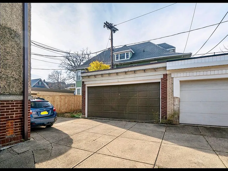 542 Richmond Ave #UPPER — Photo 28