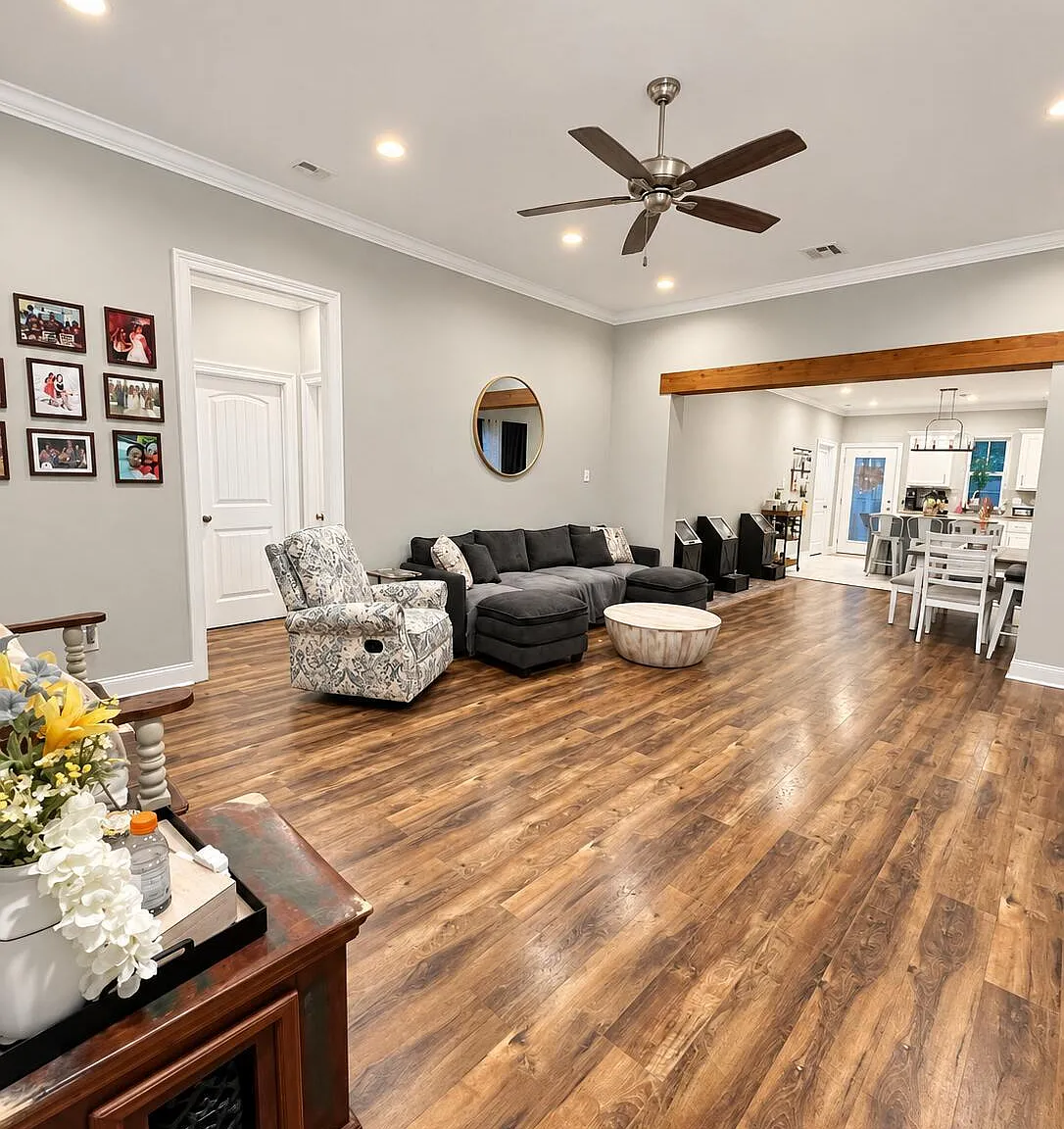 3 bed, 1590 sqft, $2,100 — Photo 3