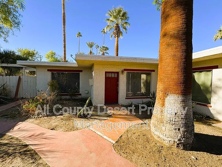 44651 San Pascual Ave #2 — Photo 14