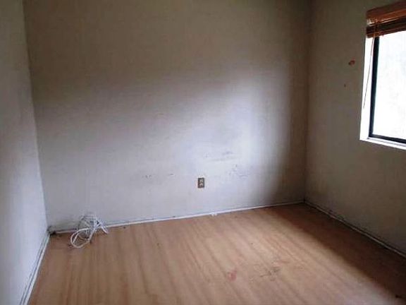 5th image of 13266 Parkland Cir
