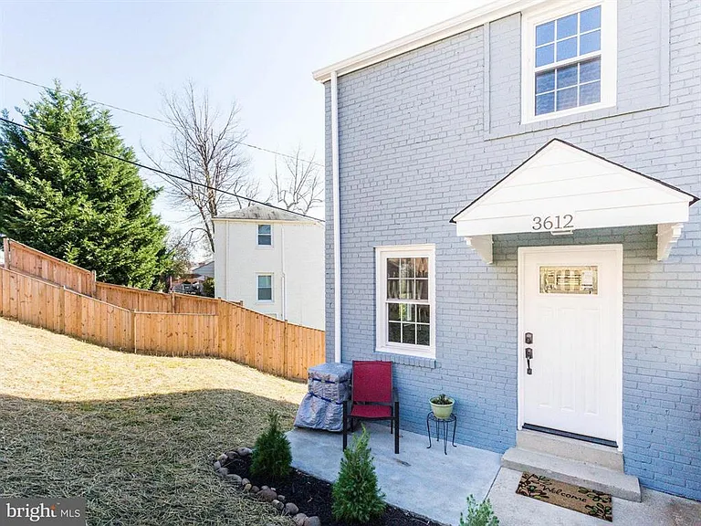 3612 Kemper Rd — Photo 23