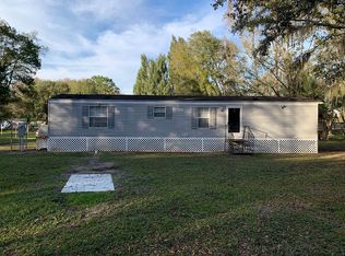 17305 Eagle Ln, Lutz, FL 33558