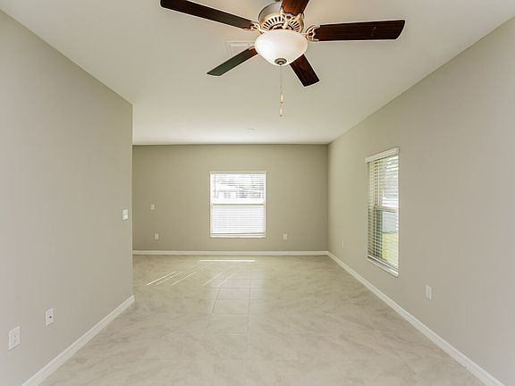 5th image of 7219 Spring Snowflake Ave