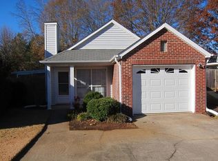 2001 Brittania Cir, Woodstock, GA 30188