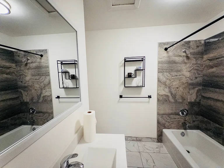 1929 Haste St #6 — Photo 6