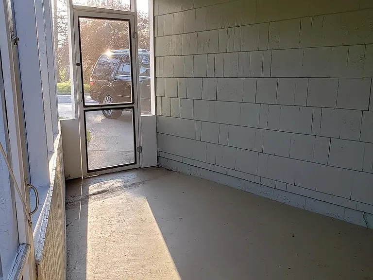 2215 Somerset Dr — Photo 31