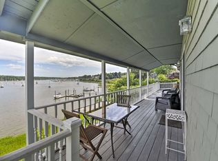 46 Alger Ave, Warwick, RI 02818