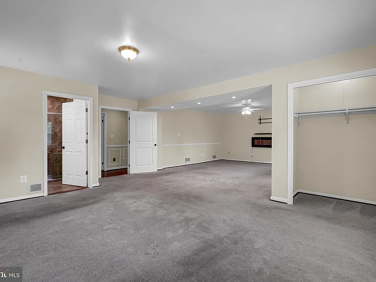 13019 Canova Dr — Photo 13