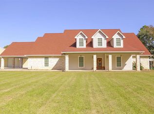 17851 Hales Rd, Batson, TX 77519