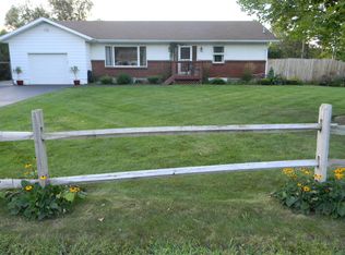 25 Orton Dr, Warrensburg, NY 12885