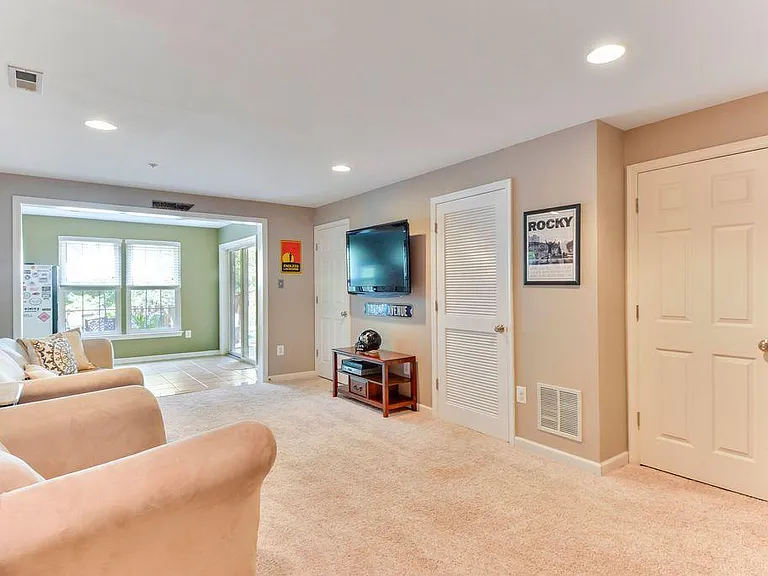 2494 Jostaberry Way — Photo 9