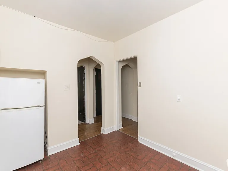 1310 N Artesian Ave #1R — Photo 6
