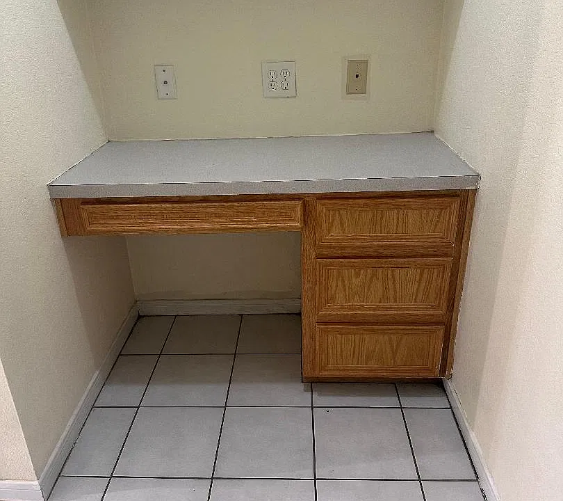 STUDY OR OFFICE AREA