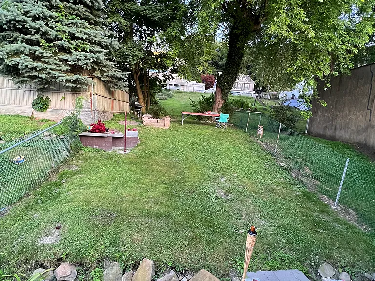 44 E Bacon St #B — Photo 8