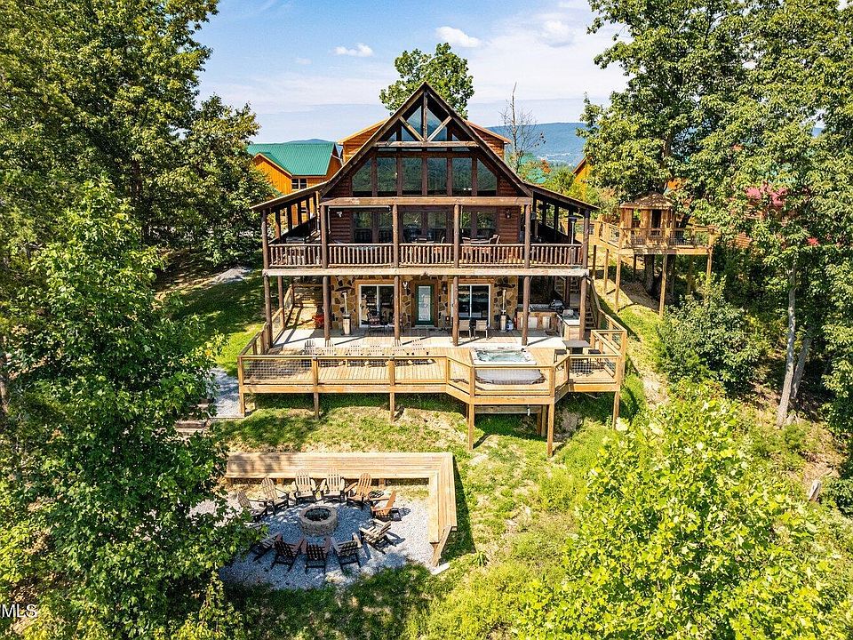 3339 Lonesome Pine Way, Sevierville, TN 37862 MLS 1230285 Zillow