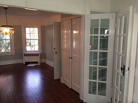 2nd image of 7 Walnut Ave