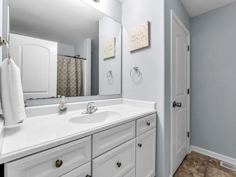 5006 Beale Ave — Photo 13