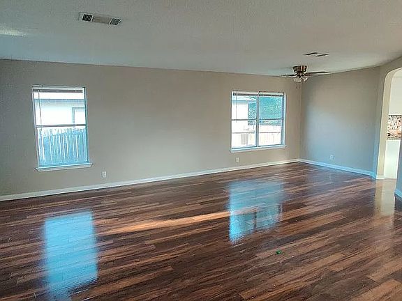 3rd image of 3246 Elizabeth Anne Ln