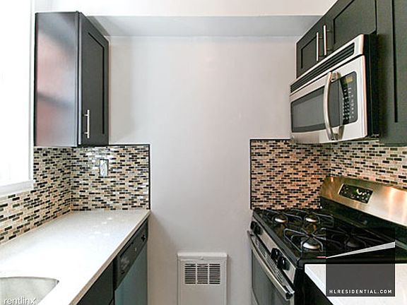 5th image of 14202 84th Dr #5A