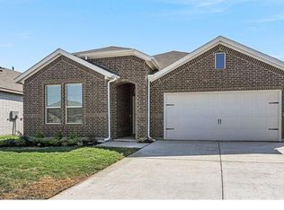 1562 Gentle Night Dr, Forney, TX 75126