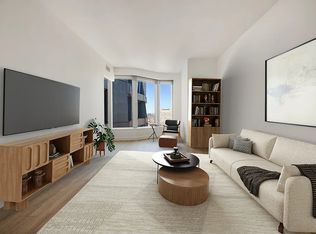 8 Spruce St APT 24F, New York, NY 10038