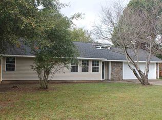 403 Countrywood Dr, Warner Robins, GA 31088