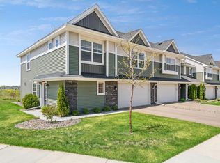 9679 Canter Ct, Victoria, MN 55386