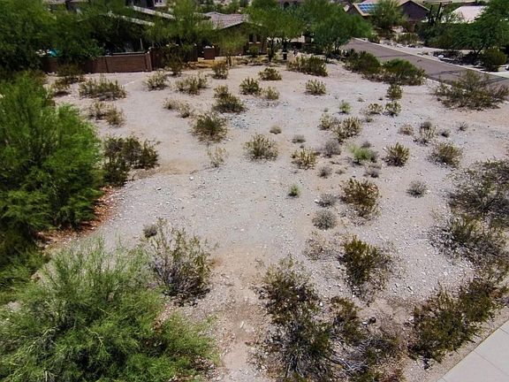 3rd image of 10798 S Blossom Dr