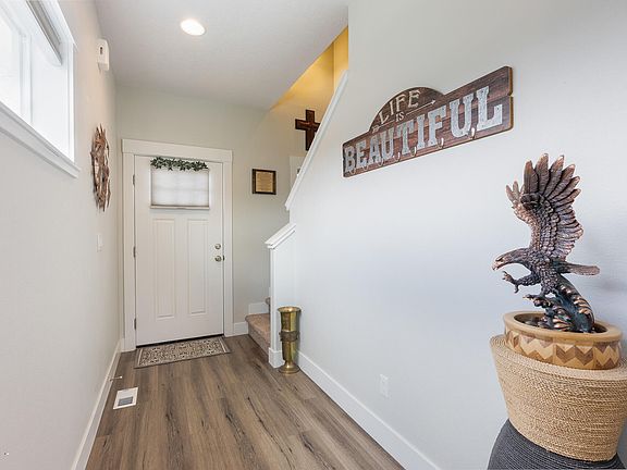 3rd image of 3214 NW Quay Dr