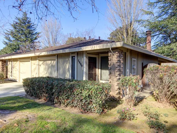 7999 La Riviera Dr, Sacramento, CA 95826