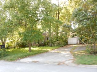 747 Yorkshire Dr, Jonesboro, GA 30236