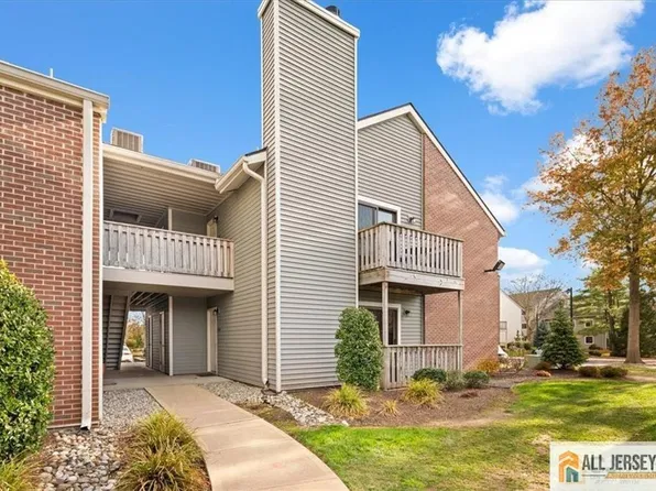 1604 Ravens Crest Dr, Plainsboro, NJ 08536