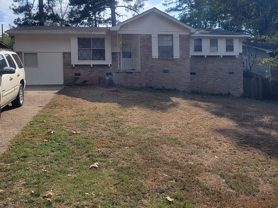 21 Rosewood Dr