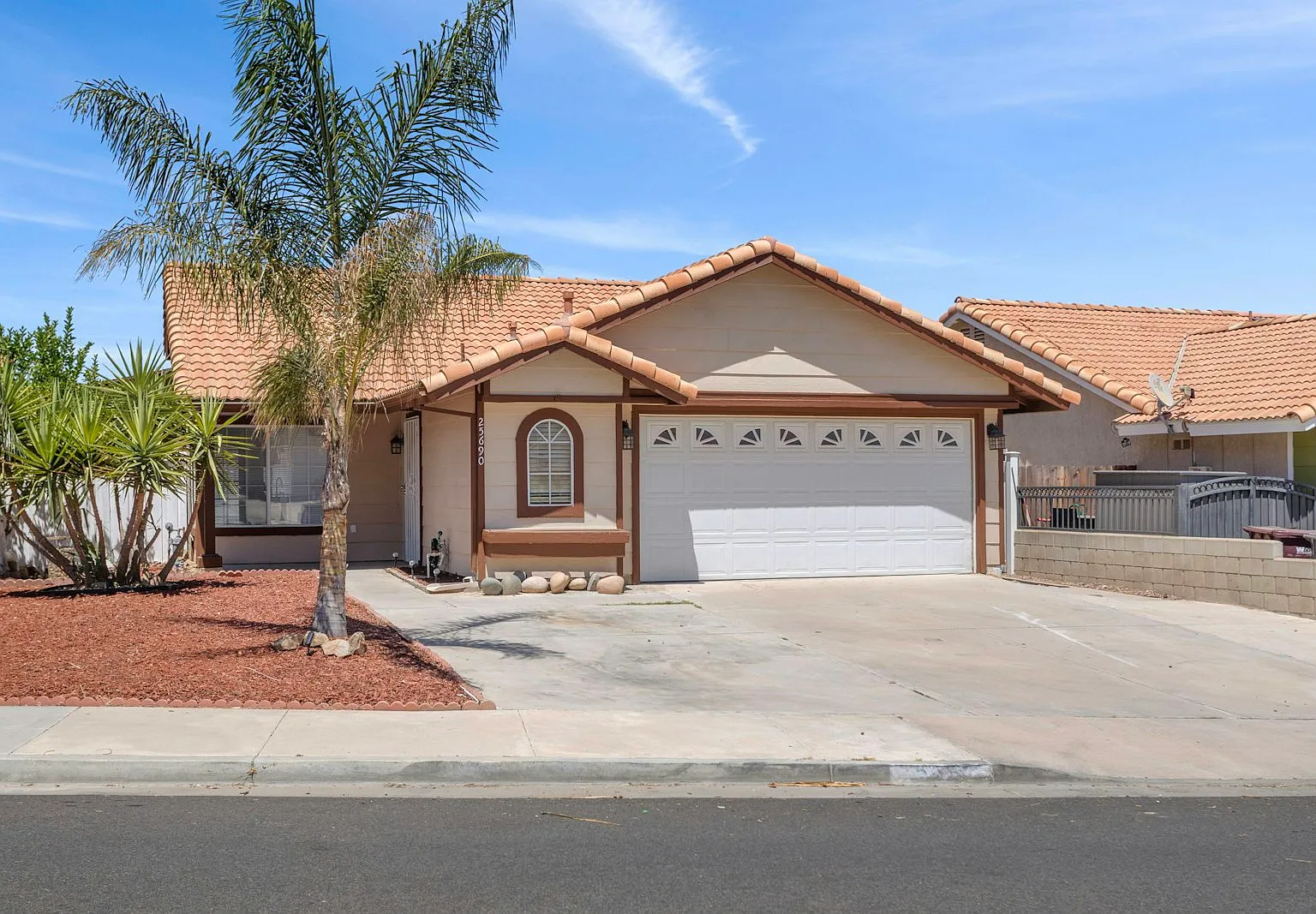 25690 Monica Way — Photo 1