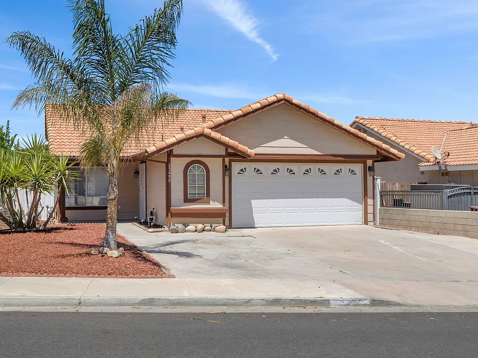 25690 Monica Way