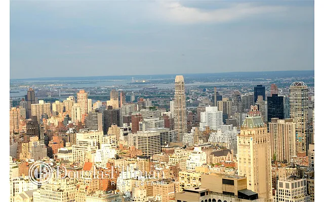 Rented by Douglas Elliman | media 20