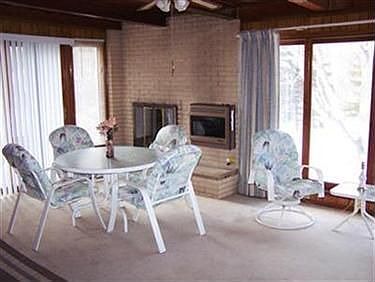 4th image of 8113-17 Dawson Dr