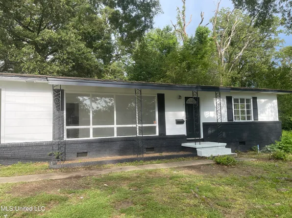 2938 Oak Forest Dr, Jackson, MS 39212