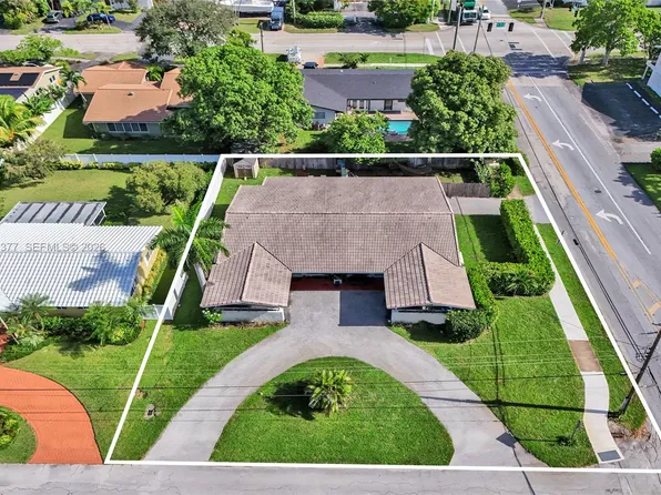 1477 NE 55th St, Fort Lauderdale, FL 33334